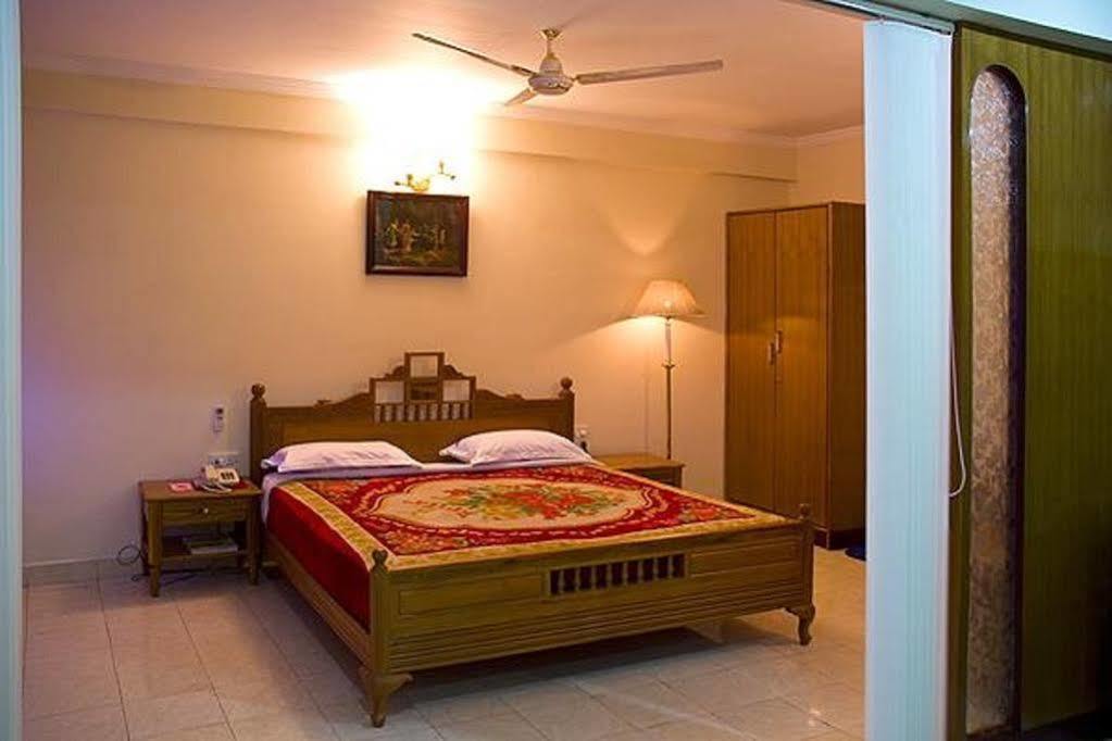 Hotel Siddhartha Hyderabad Exterior foto