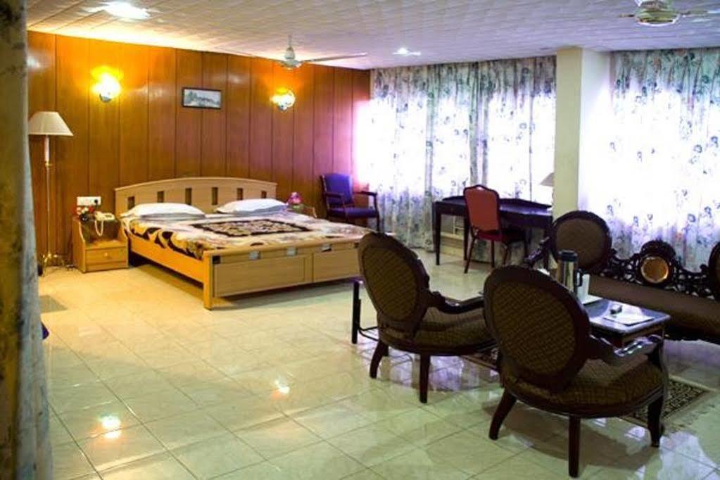 Hotel Siddhartha Hyderabad Exterior foto